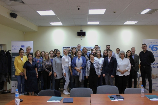 Четвърта присъствена среща на партньорите и учебно посещение по проект ReInd-BBG във Враца, България
